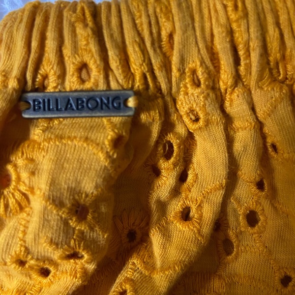 Billa bong short top made in India gorgeous. - Picture 2 of 5